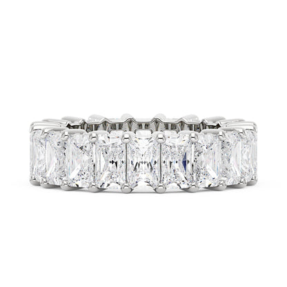 The Elara Radiant Cut Moissanite Band