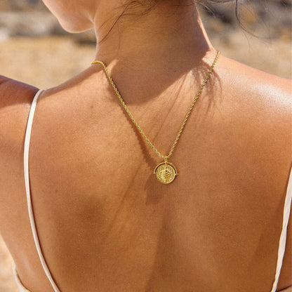 Gili Necklace