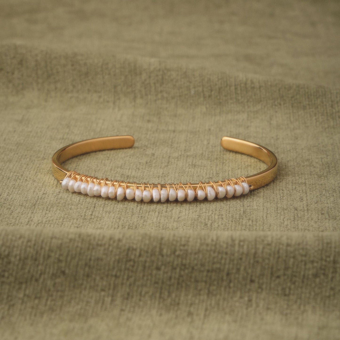 Pearly Cuff