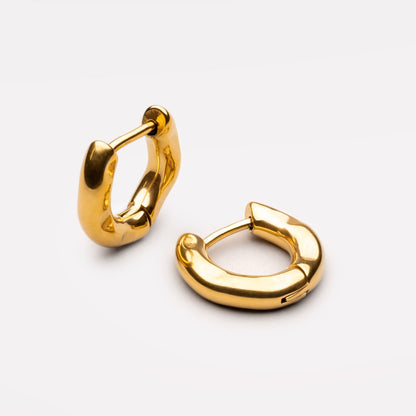 Wavy Hoops